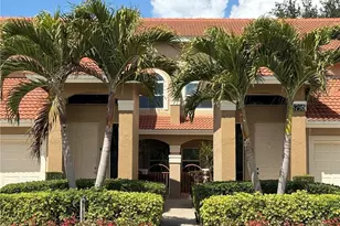 6795 Huntington Lakes Cir, Naples, FL 34119 - Photo 2