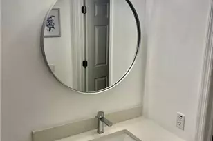 2140 Arielle Dr N, Naples, FL 34109 - Photo 6