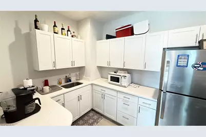 750 11th St S #101, Naples, FL 34102 - Photo 8