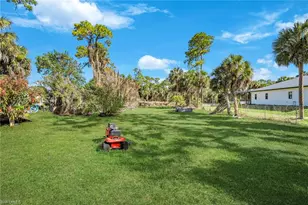 343 Golden Gate Blvd E, Naples, FL 34120 - Photo 16