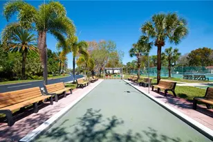 515 Gabriel Cir, Naples, FL 34104 - Photo 26