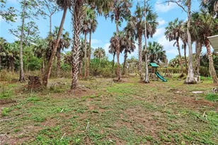 190 15th St SW, Naples, FL 34117 - Photo 22
