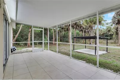 190 15th St SW, Naples, FL 34117 - Photo 20
