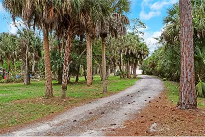 190 15th St SW, Naples, FL 34117 - Photo 26