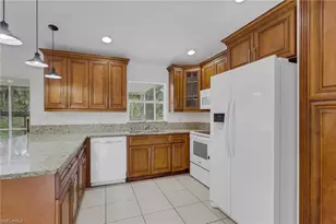 190 15th St SW, Naples, FL 34117 - Photo 4