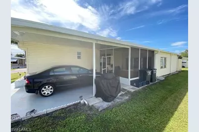 2727 Indianwood Dr, North Fort Myers, FL 33917 - Photo 8