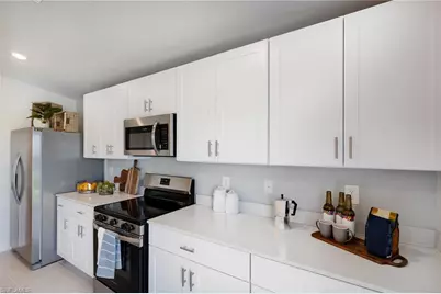 2506 27th St SW, Lehigh Acres, FL 33976 - Photo 4