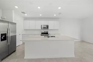 1572 Lake Jessup Cir, Cape Coral, FL 33909 - Photo 12