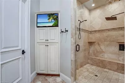 7562 Cordoba Cir, Naples, FL 34109 - Photo 26