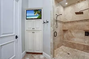 7562 Cordoba Cir, Naples, FL 34109 - Photo 26