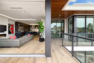 495 5th St S, Naples, FL 34102 - Photo 32