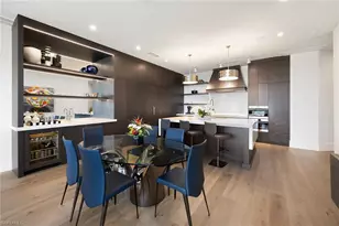 495 5th St S, Naples, FL 34102 - Photo 10