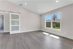 270 Madison Dr, Naples, FL 34110 - Photo 22