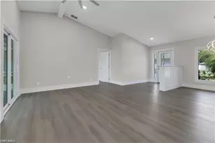 270 Madison Dr, Naples, FL 34110 - Photo 6