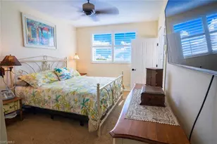 805 River Point Dr, Naples, FL 34102 - Photo 24