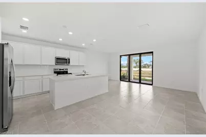 1562 Lake Jessup Cir, Cape Coral, FL 33909 - Photo 8