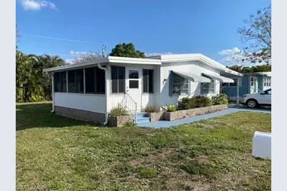2738 Indianwood Dr, North Fort Myers, FL 33917 - Photo 8