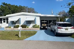 2738 Indianwood Dr, North Fort Myers, FL 33917 - Photo 2