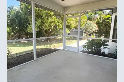 8137 Pelican Rd, Fort Myers, FL 33967 - Photo 18