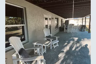 1071 18th Ave NE, Naples, FL 34120 - Photo 4