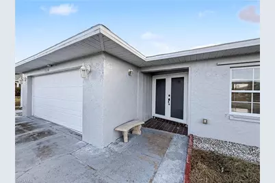 7658 Laurel Valley Rd, Fort Myers, FL 33967 - Photo 2