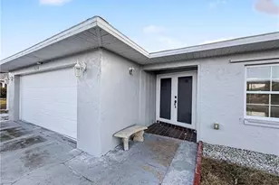 7658 Laurel Valley Rd, Fort Myers, FL 33967 - Photo 2