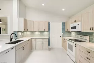 12801 Maiden Cane Ln, Bonita Springs, FL 34135 - Photo 12