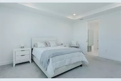 20167 Kingmont Dr, Estero, FL 33928 - Photo 12