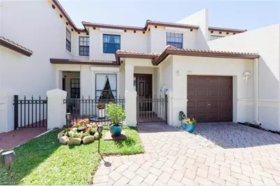 7577 Bristol Cir, Naples, FL 34120 - Photo 1