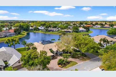 4348 Mourning Dove Dr, Naples, FL 34119 - Photo 2