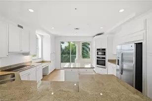 4801 Island Pond Ct, Bonita Springs, FL 34134 - Photo 10