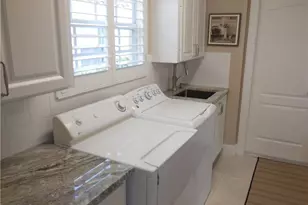 5441 Guadeloupe Way, Naples, FL 34119 - Photo 24