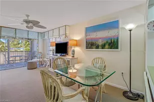 5 High Point Cir W, Naples, FL 34103 - Photo 10