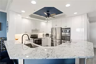 425 Cove Tower Dr, Naples, FL 34110 - Photo 14