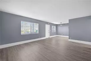 4617 Bayshore Dr, Naples, FL 34112 - Photo 6