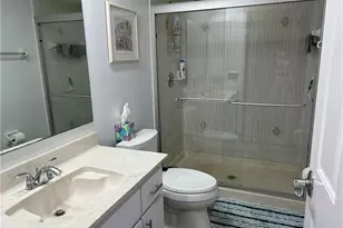509 Roma Ct, Naples, FL 34110 - Photo 16