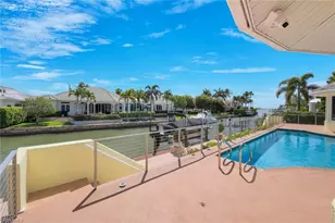 2147 Snook Dr, Naples, FL 34102 - Photo 36