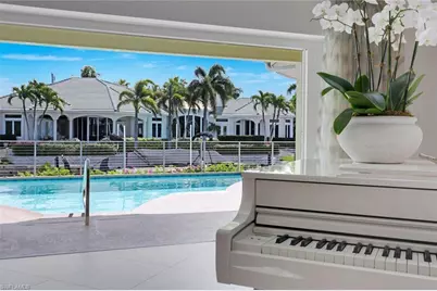 2147 Snook Dr, Naples, FL 34102 - Photo 8