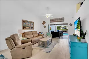 8654 Mustang Dr, Naples, FL 34113 - Photo 8