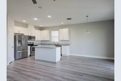 3883 Cabo Rojo Dr, Saint Cloud, FL 34772 - Photo 2