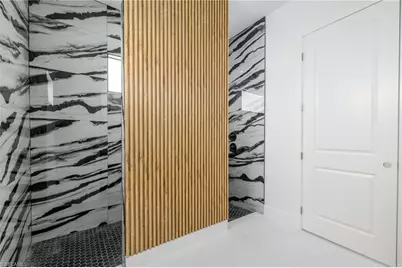 817 Frederick Reid St E, Lehigh Acres, FL 33974 - Photo 6