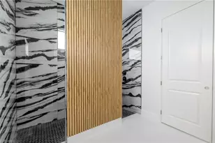 817 Frederick Reid St E, Lehigh Acres, FL 33974 - Photo 6