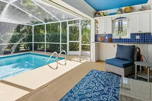 6642 Middlesex Pl, Naples, FL 34104 - Photo 10