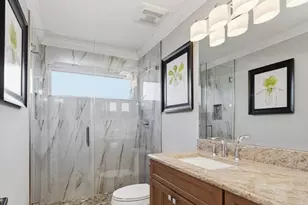 6642 Middlesex Pl, Naples, FL 34104 - Photo 30