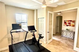 2930 Aviamar Cir, Naples, FL 34114 - Photo 18