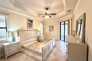 2930 Aviamar Cir, Naples, FL 34114 - Photo 10