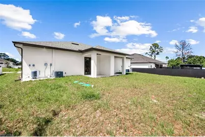 521 Lillon Ave S, Lehigh Acres, FL 33974 - Photo 30