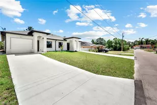 521 Lillon Ave S, Lehigh Acres, FL 33974 - Photo 36