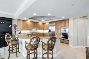 295 Grande Way, Naples, FL 34110 - Photo 10