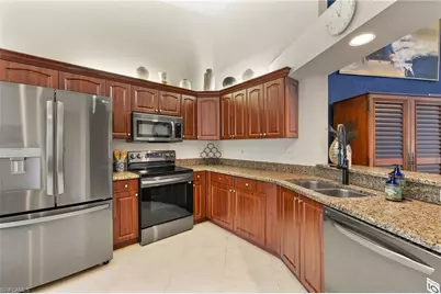 8365 Excalibur Cir #K4, Naples, FL 34108 - Photo 10